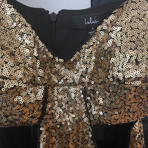 Lustrous and Luxe Gold Sequin Cutout Bodycon Mini Dress - Picture 5 of 9